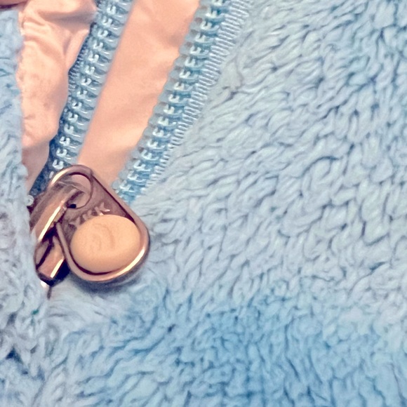 The North Face Fleece Jacket in Light Blue - Picture 5 of 9